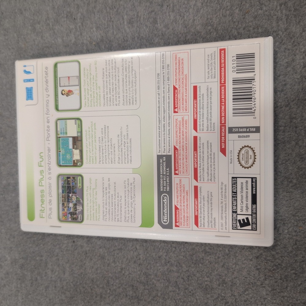 Nintendo Wii Fit Plus Game with Manual and Case RVL-P-RFPE-USZ - Picture 2 of 4
